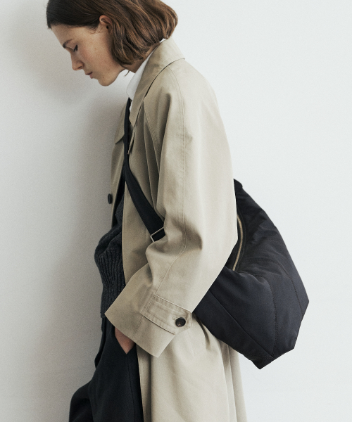 SLING BAG LARGE NYLON_2COLORS