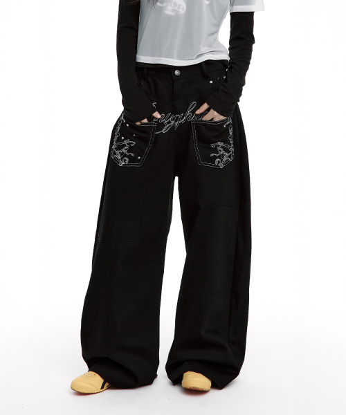 Backflare Curved Pants Black