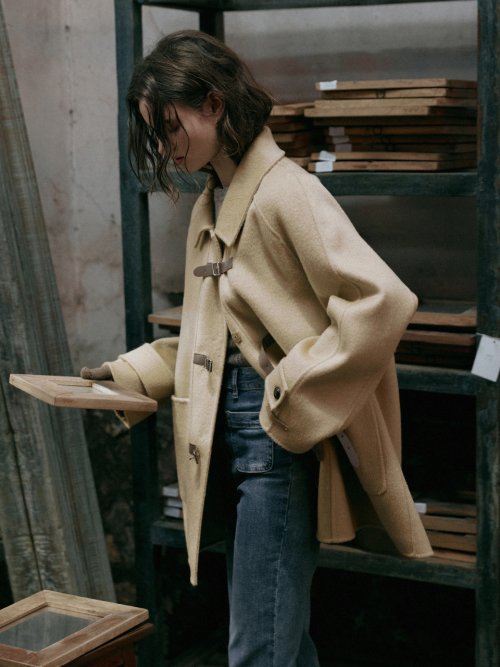 CAEL handmade wool buckle short coat_BUTTER BEIGE