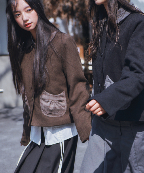 미니멀 체크 배색 포인트 세미 크롭 리스트 오버핏 코트 자켓_2COLOR