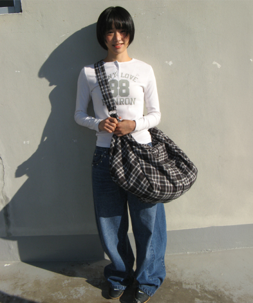 88 STAR HENRYNECK LONG SLEEVE WHITE
