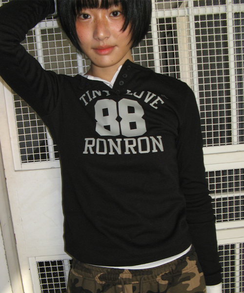 88 STAR HENRYNECK LONG SLEEVE BLACK