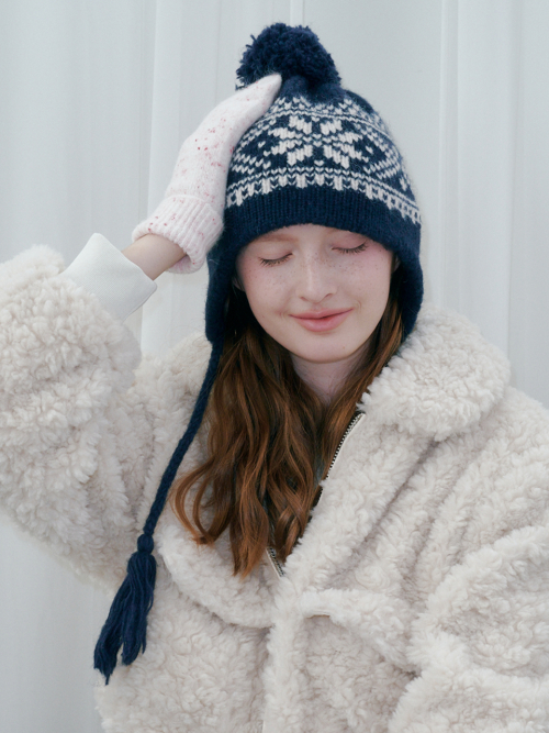 Snowflake Jacquard Earflap Beanie (Navy)
