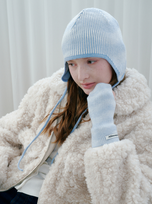 Moire Wave Earflap Beanie (Sky Blue)