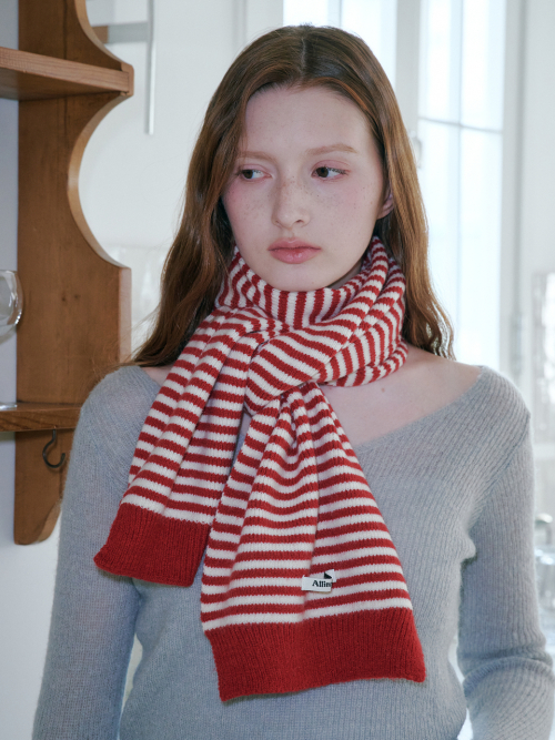 Candy Stripe Knit Muffler (Red & Ivory)