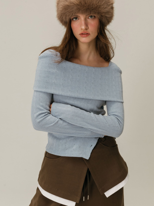 BUTTON OFF SHOULDER T-SHIRT / SKYBLUE