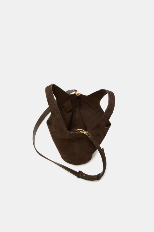 Teaberry Tote 17 Suede_RXBTX25645BRD