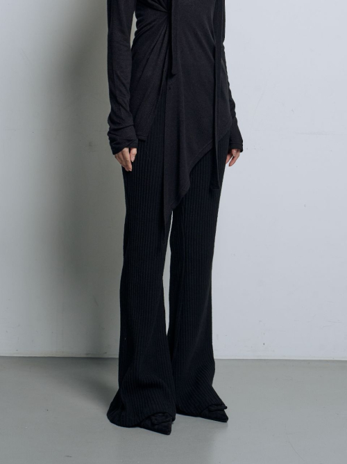 SIGNATURE WARM BOOTCUT BANDING PANTS [BLACK, CHARCOAL]