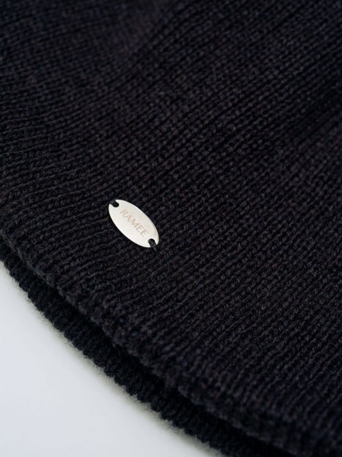 RAMEE LOGO BEANIE [BLACK]