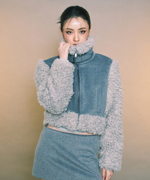 BUCKLE SHORT COAT