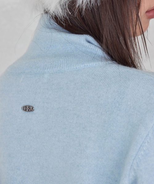 HIGH-NECK BUTTON WOOL CARDIGAN, SORA