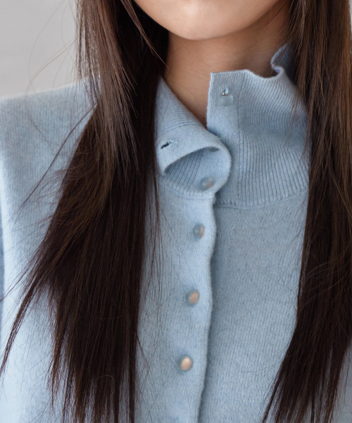 HIGH-NECK BUTTON WOOL CARDIGAN, SORA