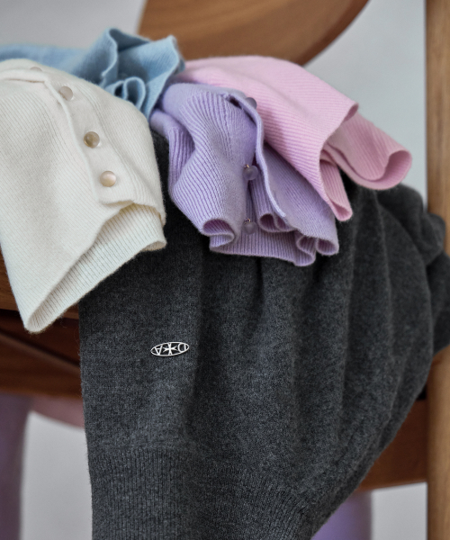 HIGH-NECK BUTTON WOOL CARDIGAN, SORA