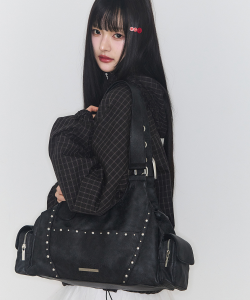 LOOP DOUBLE POCKET SHOULDER BAG BLACK