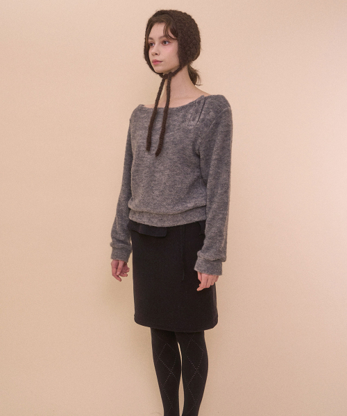FUZZY BOAT NECK KNIT-GRAY