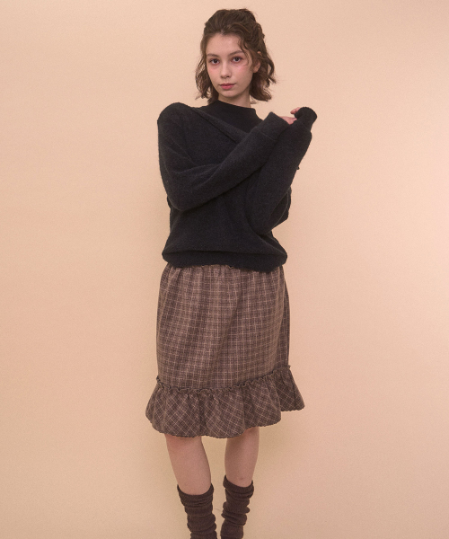 FUZZY BOAT NECK KNIT-BLACK