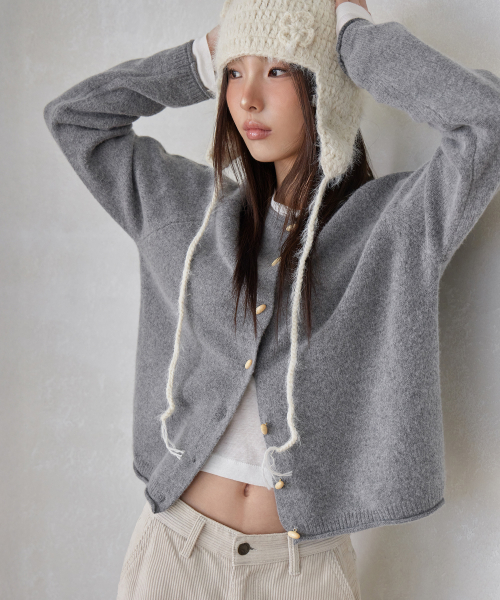 WOOL BLENDED OVAL BUTTON CREW-NECK CARDIGAN, GREY
