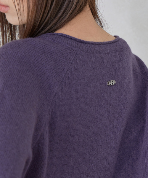 WOOL BLENDED OVAL BUTTON CREW-NECK CARDIGAN, PURPLE