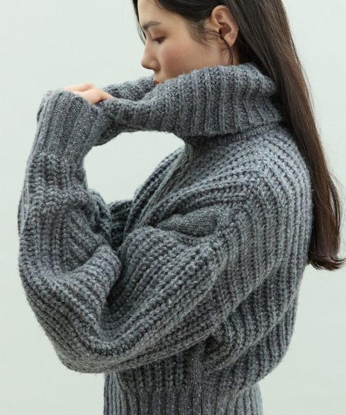 Bulky Collar Zip-Up [GREY]