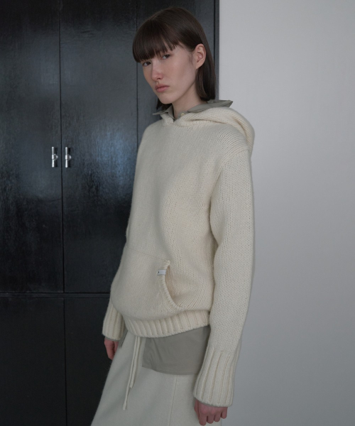 Bulky Hoodie [IVORY]