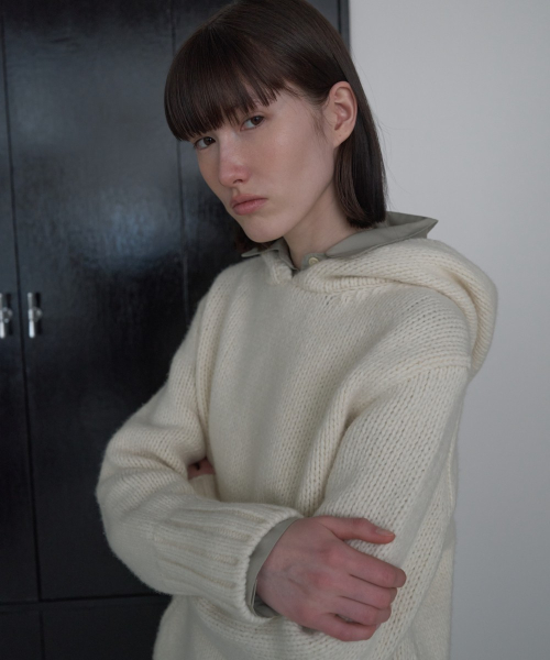 Bulky Hoodie [IVORY]
