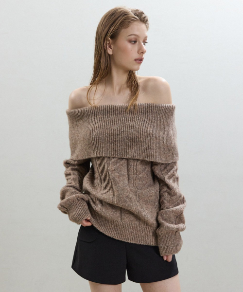 Off-Shoulder Cable Pullover [BEIGE]