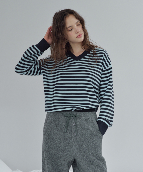 V-Neck Stripe Knit JZKT721C
