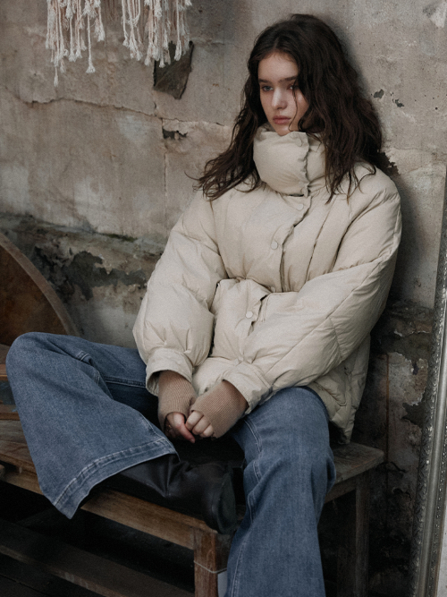 JADE stand collar down padding_IVORY