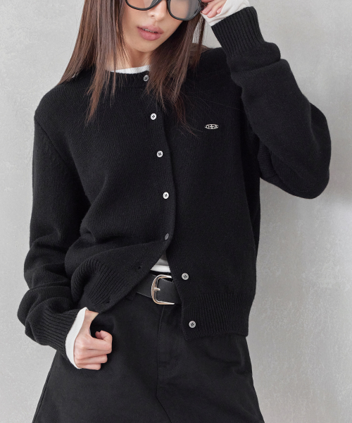 SIGNATURE CREW-NECK WOOL CARDIGAN, BLACK
