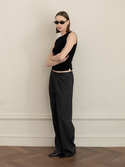 G GENTLE WIDE LEG PINSTRIPE PANTS (GRAY)