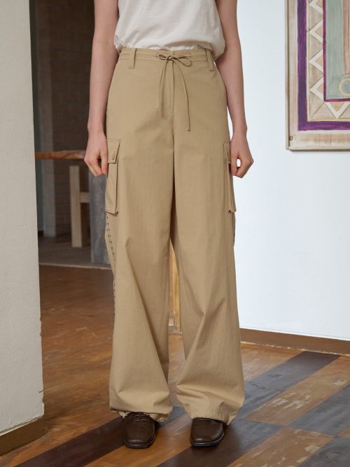 Embroidered Cargo Pants MU2611PT501V
