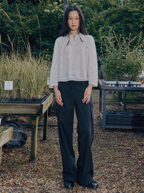 Embroidered Cargo Pants MU2611PT501V