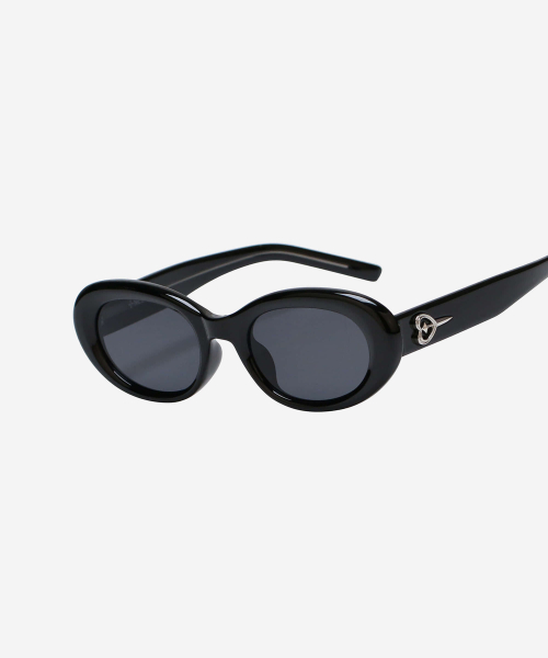 BERINGA · BLACK