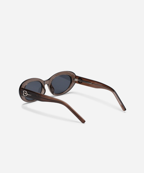 BERINGA · BROWN