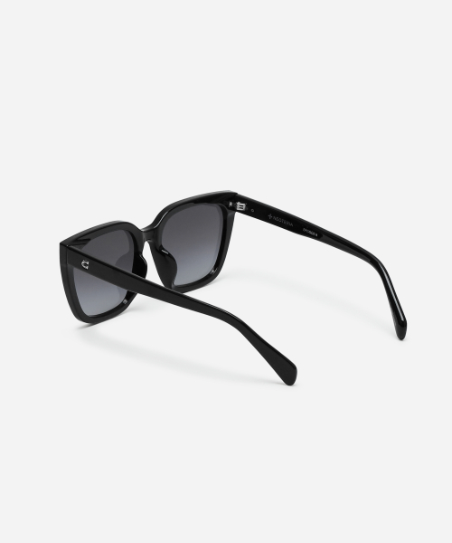 TENESI · BLACK