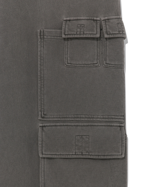 TCM pigment multi cargo sweat pants (charcoal)