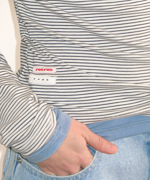 SOFT MINI LABEL LONG SLEEVE BLACK STRIPE