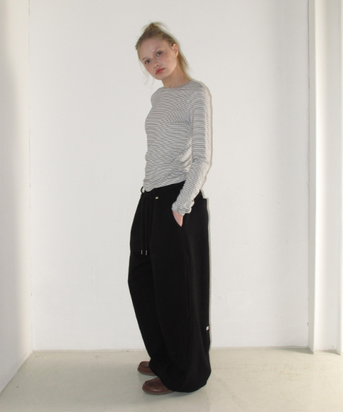 SOFT MINI LABEL LONG SLEEVE BLACK STRIPE