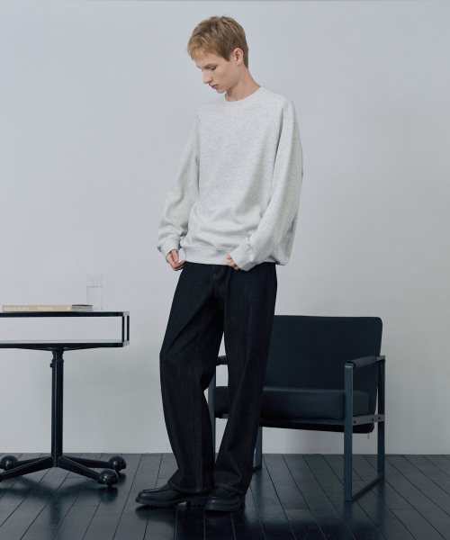Diagonal oversized fit oatmeal sweatshirt