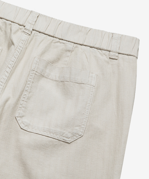 Semi-wide denim like full banding cream pants