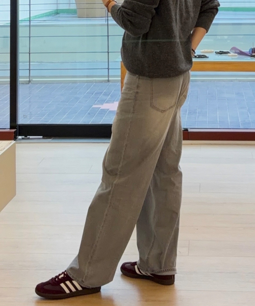 Extra Wide Gray Sand Washing Denim Pants