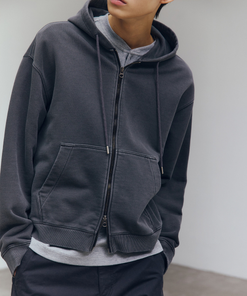 Pigment Cropped Hooded Zip-Up Jumper