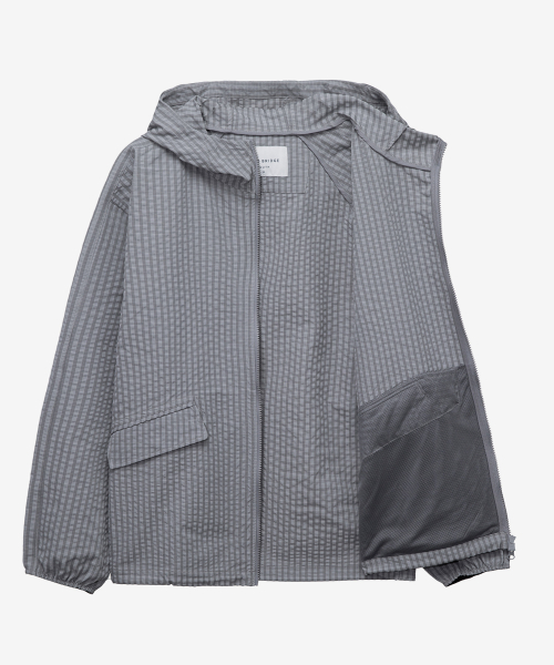 Two-tone hooded blouson