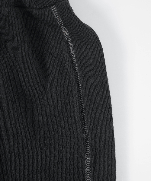 BUNNY TRAINING PANTS / CHARCOAL