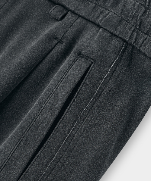 VLAD CUT-OFF APPLIQUE CURVED SWEATPANTS