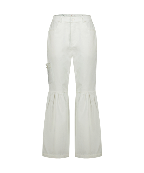 SHIRRING BOOTCUT PANTS WHITE