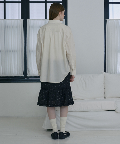 에센셜셔츠 J1WS020A