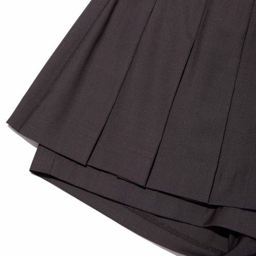 INNER-PANTS DETAIL MINI PLEATS SKIRT(CHARCOAL)