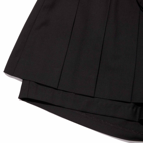 INNER-PANTS DETAIL MINI PLEATS SKIRT(BLACK)