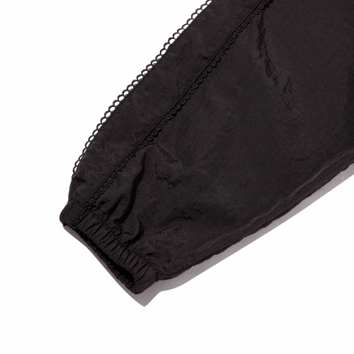 RIBBON DETAIL LOOSE-FIT WINDBREAKER(BLACK)